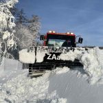 Haldy snehu zavalili cast mesta ludia zazivaju zimu