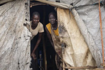 Juzny Sudan Boje v state Jonglei vyhnali z domovov viac ako 180 000 ludi