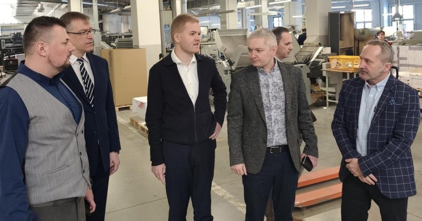 Neografia presla do restrukturacie hlada investora