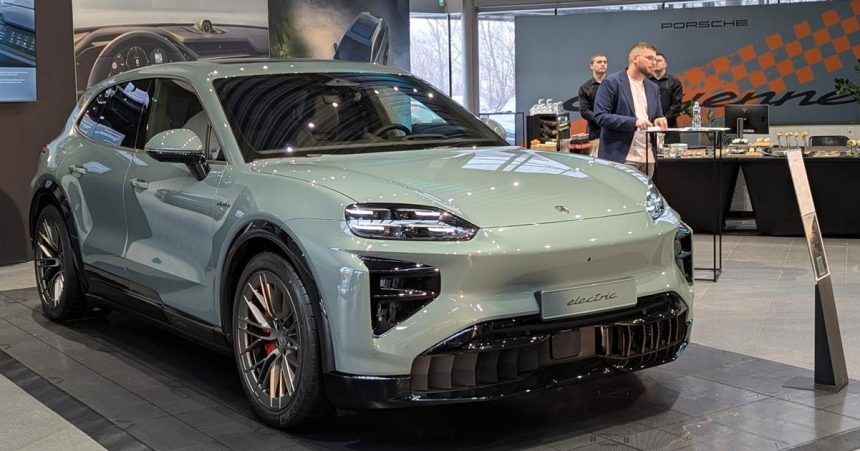 Nove Porsche Cayenne prvykrat nazivo Najvykonnejsie SUV na svete pochadza z Bratislavy
