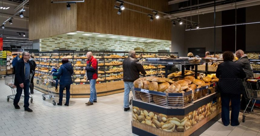 Obchody mozu byt 6 januara otvorene