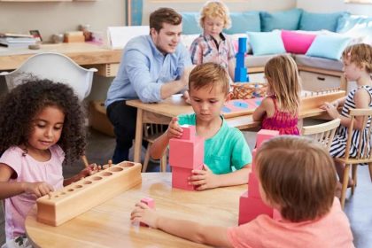 Odbornicka na Montessori Dieta moze pracovat aj s nozom no uci sa ze je ostry