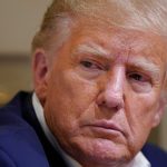 Pre Velku Britaniu je velmi nebezpecne obchodovat s Cinou vyhlasili Trump