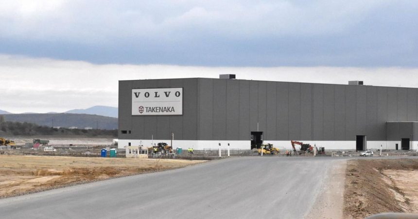 Pri svedskej automobilke mali vyrast centra a sportoviska