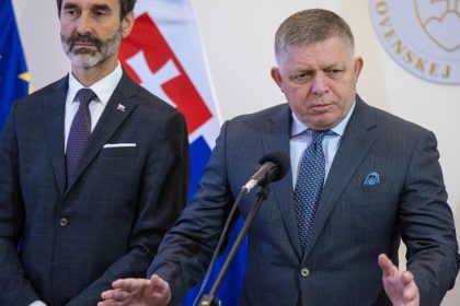 Program s Macronom sa dozviete z mojho videa odkazuje Fico Magyrove slova o svojom uteku do Madarska povazuje za bludy