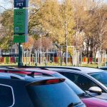 Rezort vntra sa nebrani diskusii o znizeni pokut za parkovanie v Bratislave