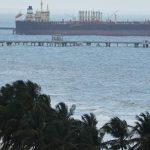Ropne tankery z venezuelskych pristavov zmizli napriek blokade USA