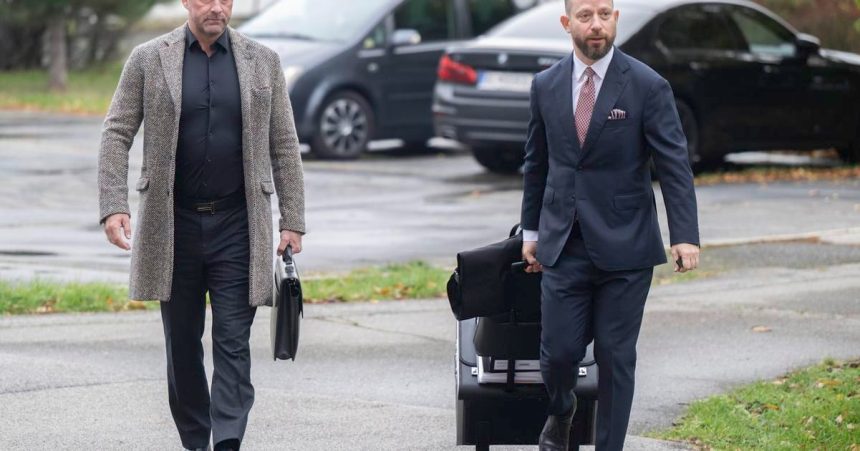 SUDY STS ziada ustavny sud o posudenie novely o kajucnikoch podania podala hned v dvoch trestnych veciach