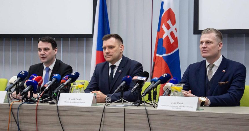 Slovensko a Cesko budu podla Tarabu tandem ktory sa v Bruseli nebude bat otvarat rozne temy