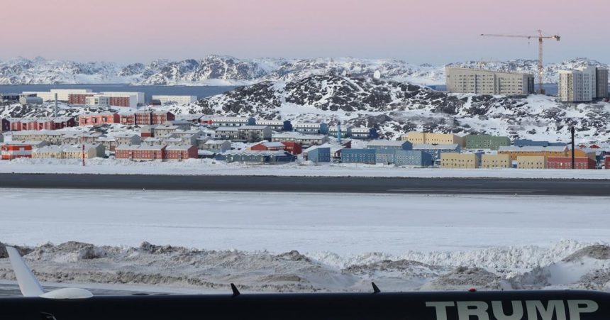 Trumpa pritiahuje nerastne bohatstvo Gronska