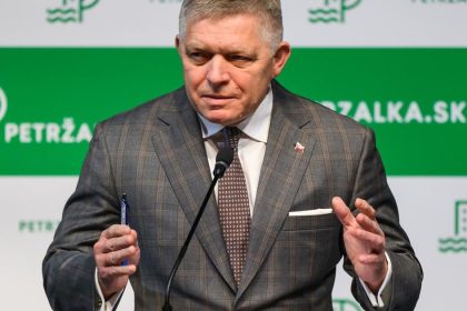 Zmluva s USA o novej jadrovej elektrarni by sa podla Fica mohla podpisat buduci rok