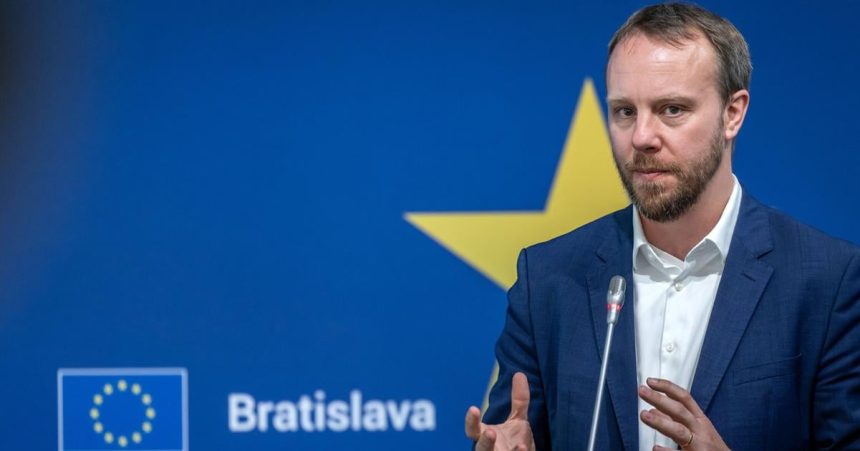 Absolutny upadok a neuveritelna korupcia Europoslanci diskutovali o Ficovi aj o haciendach
