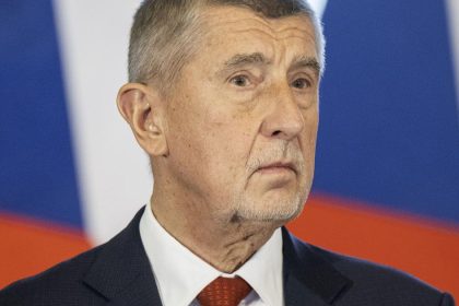 CR nakoniec zavedie prisnejsie pravidla pre ruskych diplomatov oznamil Babis