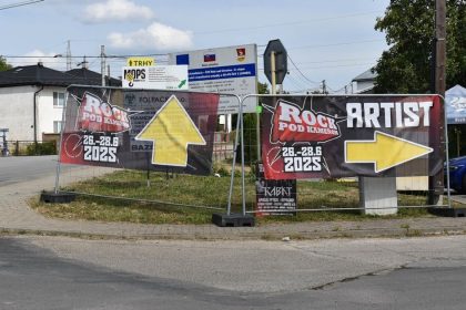 Dohoda za zatvorenymi dverami Dotacia na komercny festival bola schvalena hoci sa bude konat v susednej obci