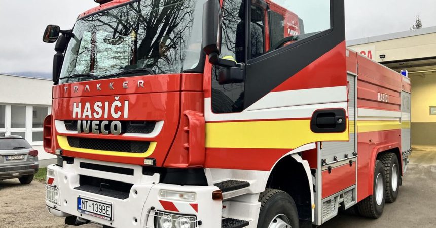 HaZZ zasahuje pri uniku neznmej latky v areli bvalej celulzky v Hencovciach