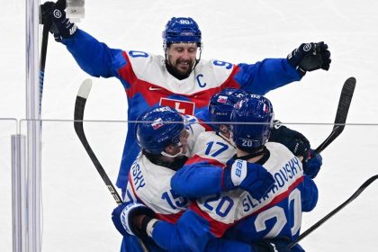 KVIZ Slovensko je plne hokejovych trenerov ale co ak sa objavi tento kviz Das aspon 7 z 10