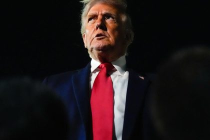 Katarsky emir Al Sani a Trump rokovali o deeskalacii v Perzskom zalive