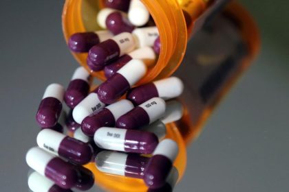 Ludia sa snazia ziskat antibiotika bez predpisu Odbornici varuju ze to nie je bezpecne