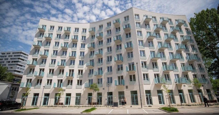 Novy Obciansky zakonik meni aj najomne zmluvy Upravuje zmluvy na neurcity cas a uroky z depozitu