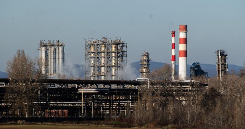 Obnovenie dodavok ropy cez Druzbu sa presuva na 26 februara