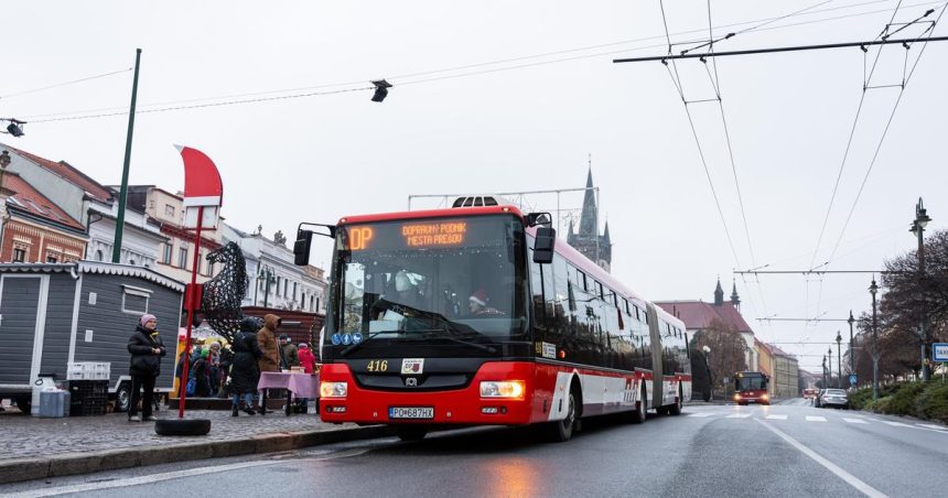 PRESOV Porucha signalizacie uzavrela prejazd Svaby Skara zmeny sa dotknu dvoch liniek mestskej hromadnej dopravy