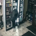 Pachatelov kradezi odhalili kamerove zaznamy Obaja kradli opakovane