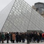Pariz Cast expozicii Louvru je zatvorena opat doslo k uniku vody
