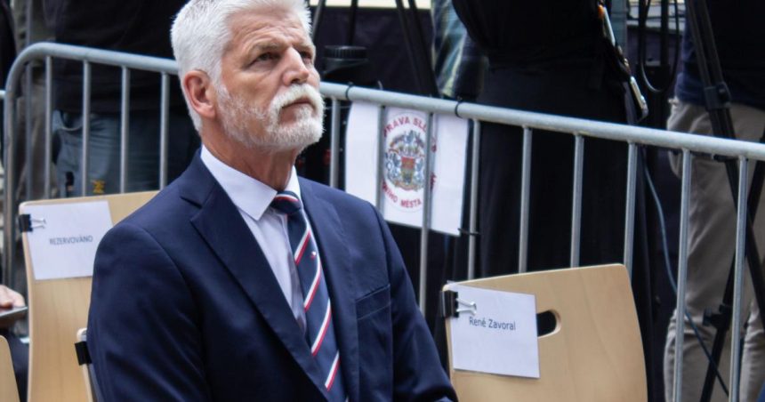 Pavel pojde buduci tyzden na policiu podat vysvetlenie k spravam od Macinku