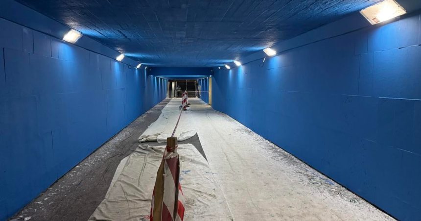 Podchod pod Hasicickou ulicou sa obnovuje Pribudnu lightboxy kamenny mur osvetlia
