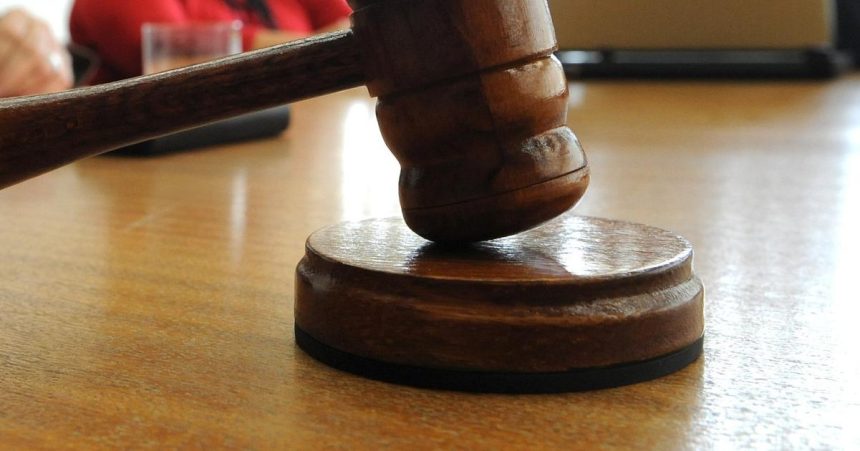 Podnikatel Salmanov sa postavi pred sud podla obzaloby sa snazil vylakat miliony od statu