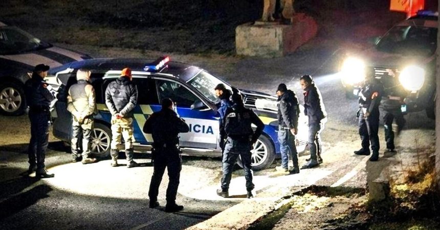 Policia pri akcii Bukoza zadrzala 30 osob Dopustili sa priestupku alebo trestneho cinu