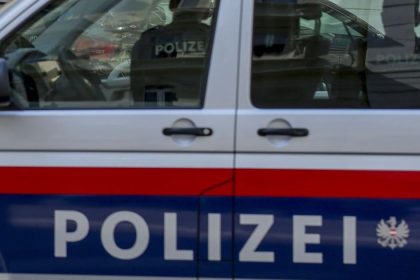 Rakusko Policia rozobrala skupinu telefonickych podvodnikov ktora posobila aj na Slovensku