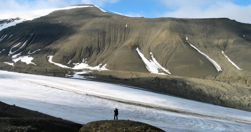 Rusko a Cina chcu podla Norska posilnit vplyv na Spicbergoch tvrdi norska rozviedka