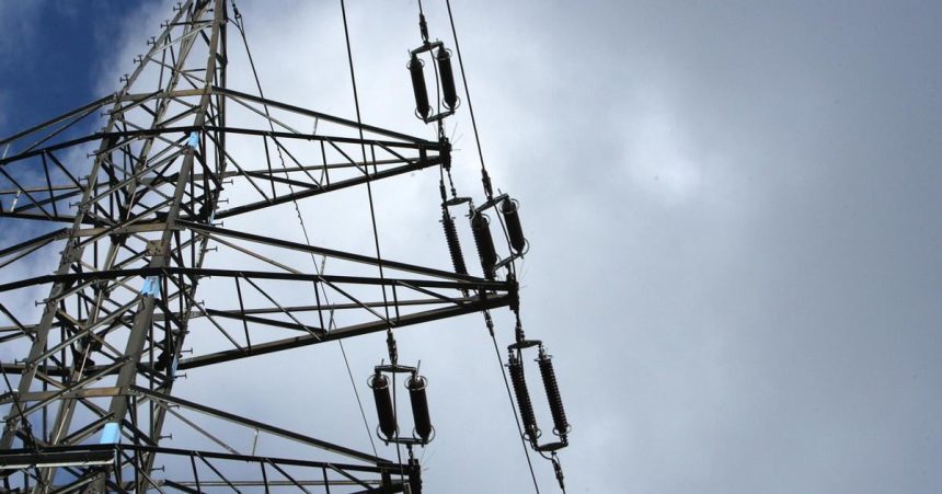 Slovenska elektrina prioritne pre slovenske firmy nezmysel odmieta to dokonca aj statny podnik