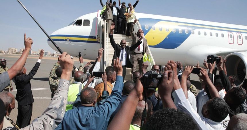 Sudan Na letisku v Chartume pristalo prve civilne lietadlo od zaciatku konfliktu