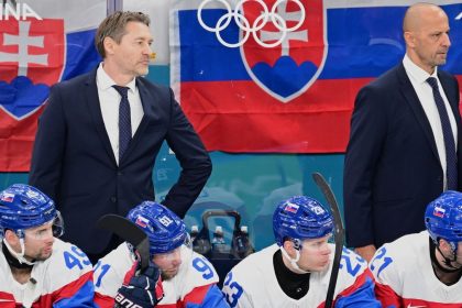 Timovost bojovnost a brankar Experti Slovensko hra hokej zasluhujuci semifinale anketa