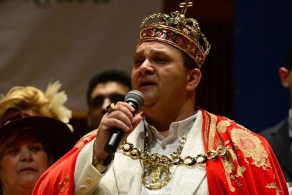 Zomrel uradujuci romsky kral Robert Botos vo februari podstupil operaciu srdca