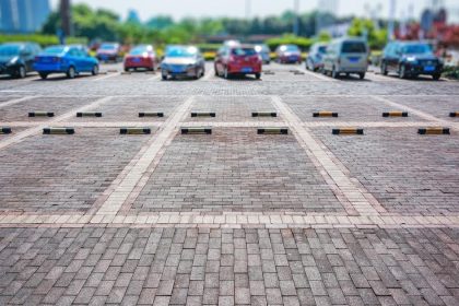 prievidza planuje vybudovanie zachytneho parkoviska pre dochadzajucich pracujucich cielom je odlahcit dopravu