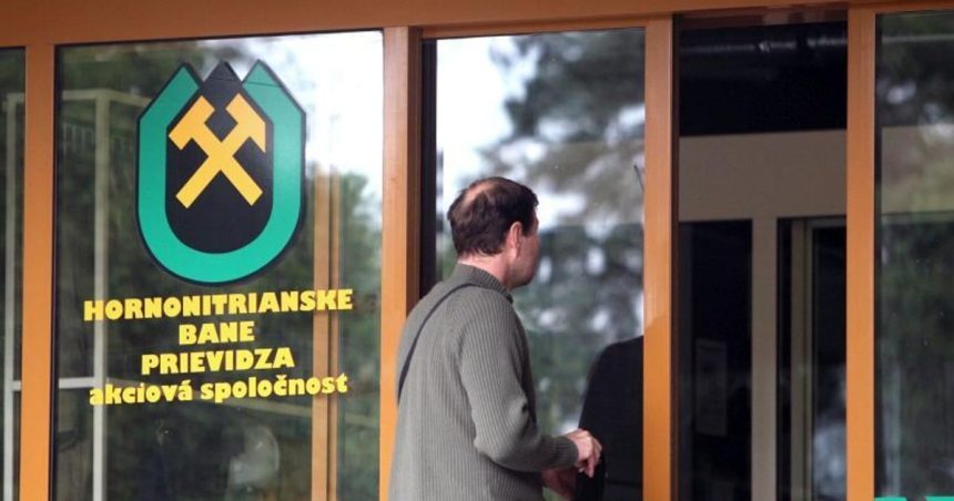 rekvalifikaciu absolvuju posledni banici a zamestnanci elektrarni