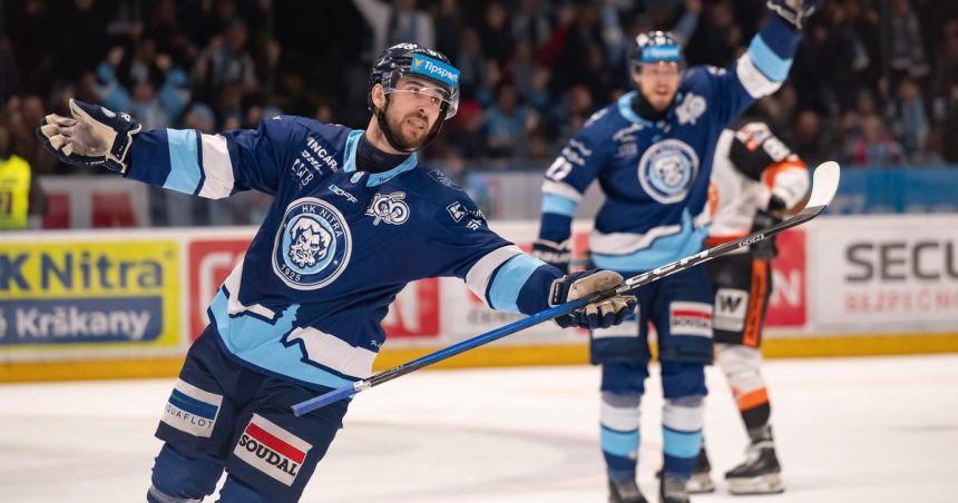 Arena bucala a jasala Nitru vykupili neviditelny a robot Rus z neba do pekla