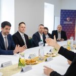 Banskobystricky kraj investuje miliony do podpory seniorov a zranitelnych osob pomaha mu ministerstvo