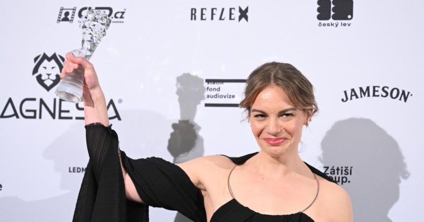 Cesky lev putoval aj do Martina ziskala ho dcera znamej herecky