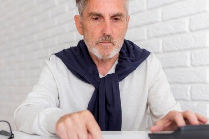 Dochodky budu nizke pozor si musia dat ludia pred 50 tkou Ako Fico zdevastoval II pilier