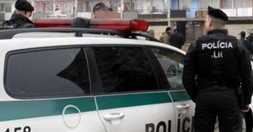 Kosicki policajti prehovorili Tlacia na nas aby sme ukladali co najvyssie pokuty