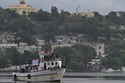 Mexiko patra po dvoch lodiach ktore smeruju na Kubu s humanitarnou pomocou