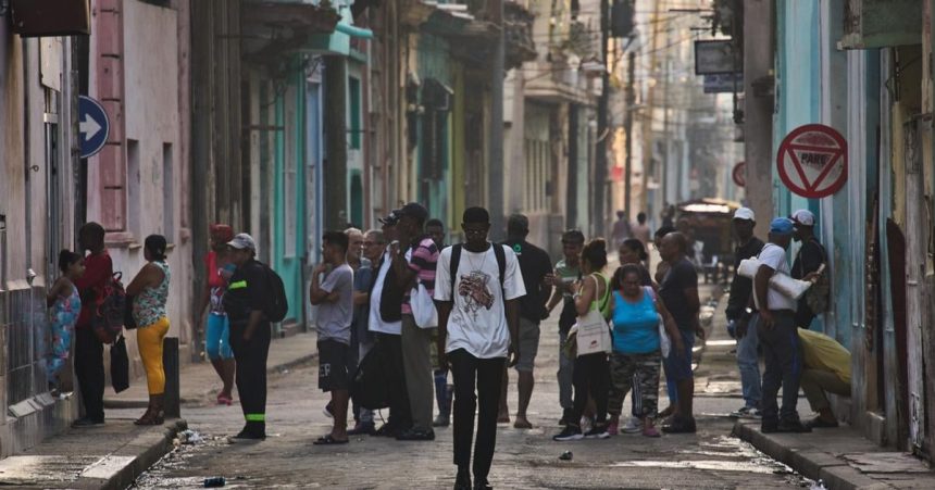 Mexiko poslalo treti velky balik humanitarnej pomoci obliehanej Kube