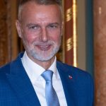 Na Velkej Javorine sa stretnu delegacie pod vedenim Rasihom a Okamurom Predseda parlamentu hovori o historickom milniku