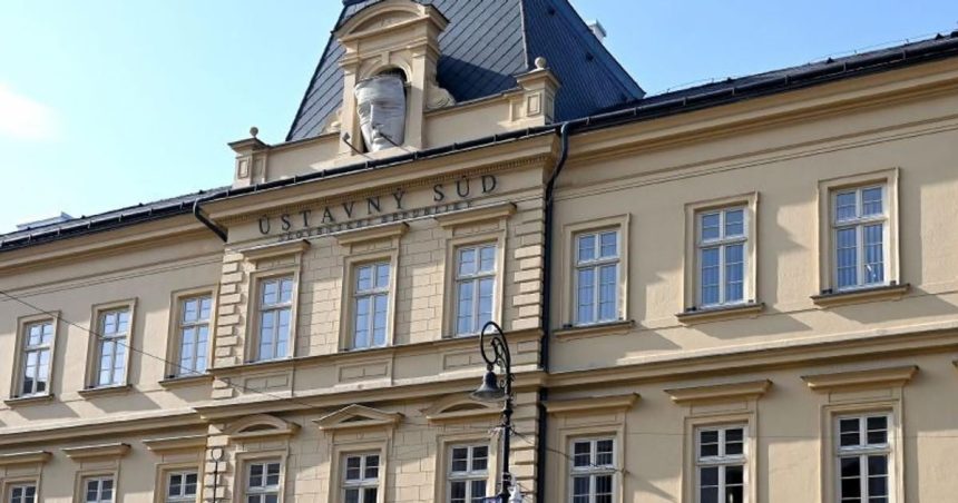 Na post ustavneho sudcu sa neprihlasil ziadny kandidat