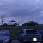 Nezastavi ich ani dopravne znacenie Vodici opakovane parkuju na hradzi Vahu napriek zakazom