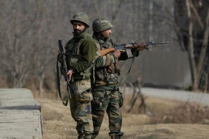 Pakistan oznamil docasne pozastavenie utokov na susedny Afgansitan